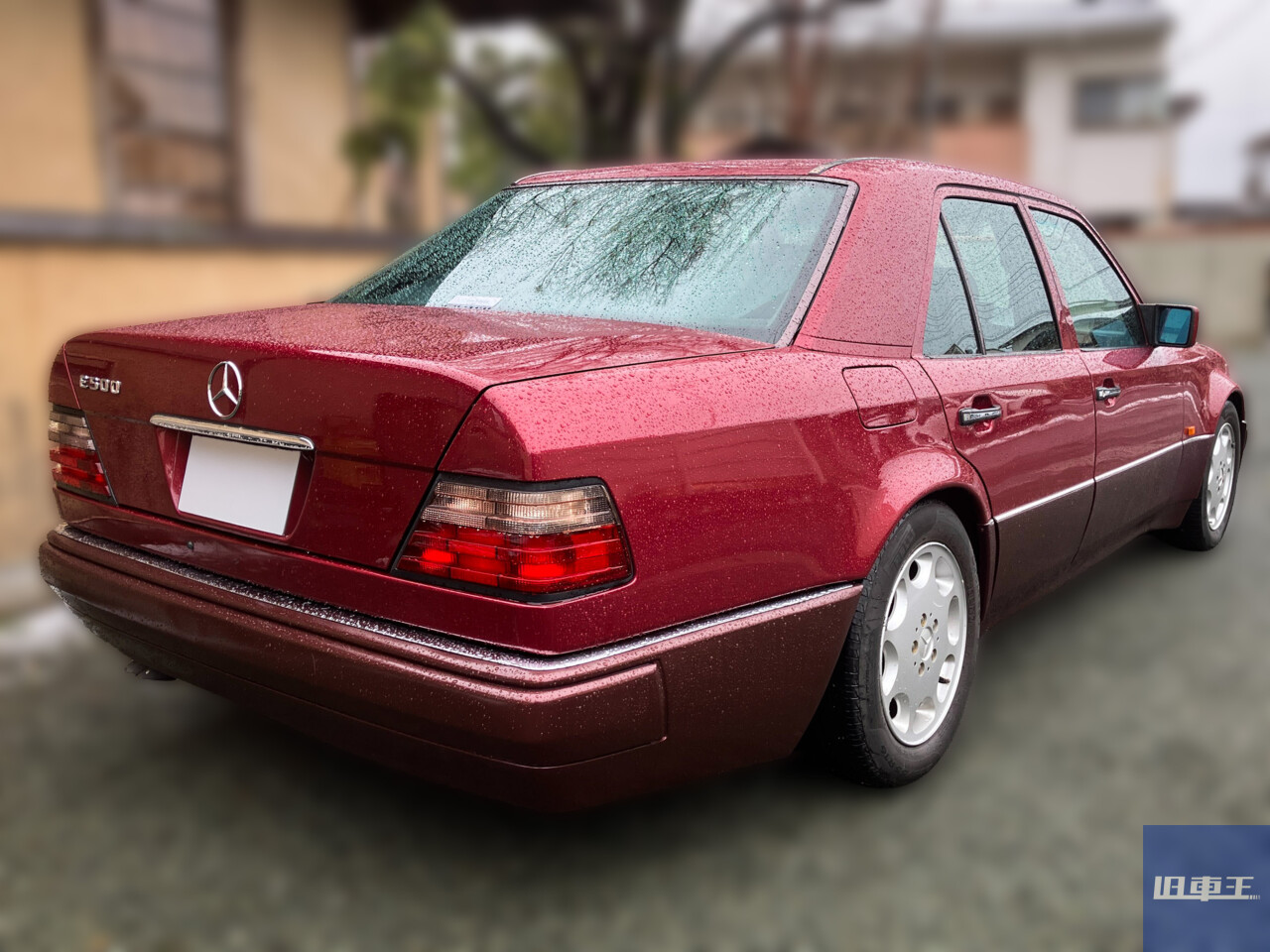w124-e500-リア